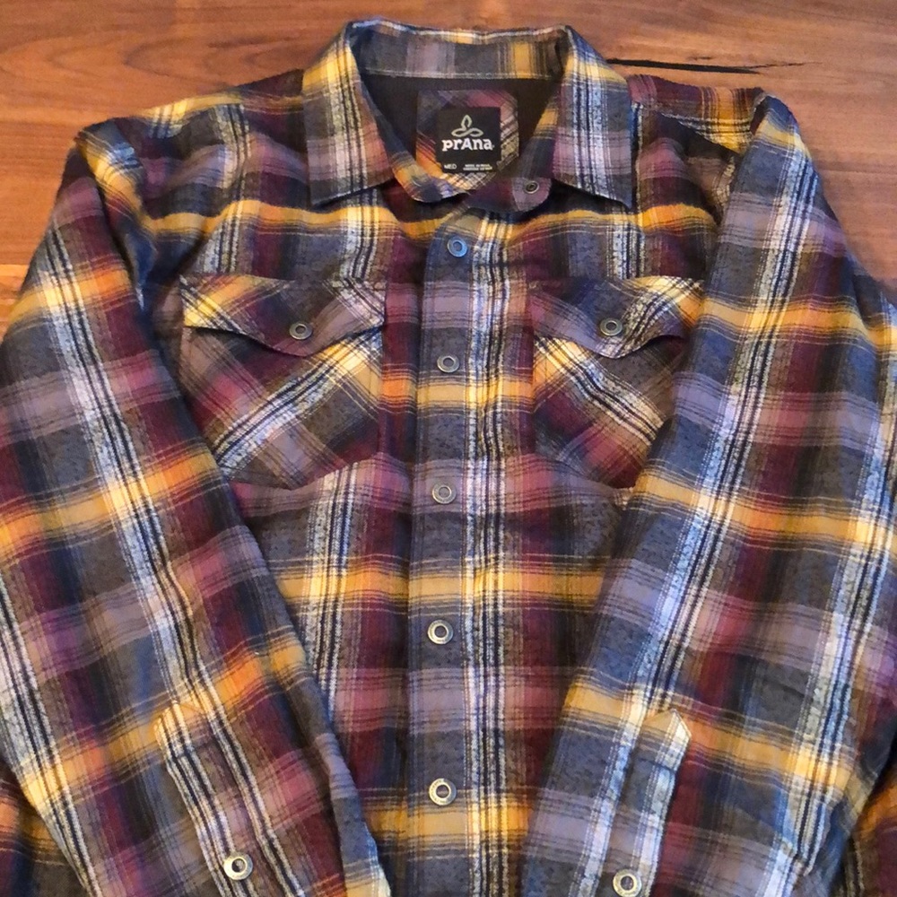 Men’s Prana Lined Flannel Medium